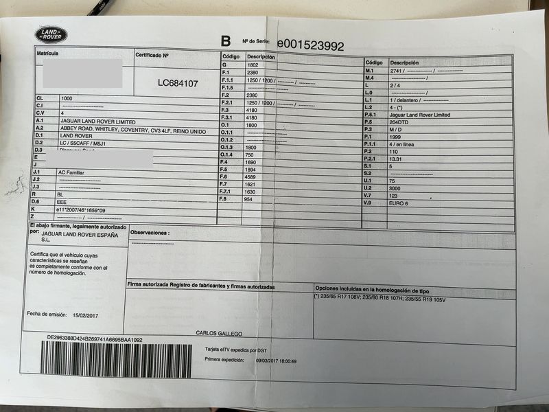 Land Rover Discovery Sport 2.0 Td4 HSE AWD — zdjęcie 16