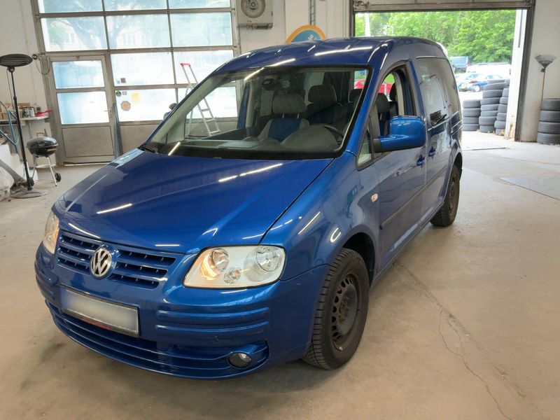 Volkswagen Caddy 1.6 Life Gewinner Caddy 2009 – снимка 1