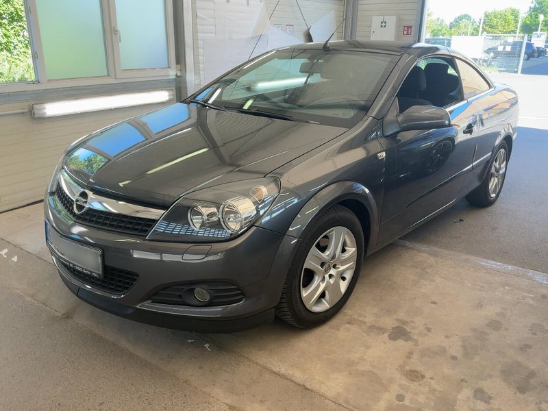 Opel Astra 1.8 Edition 2009 – снимка 1