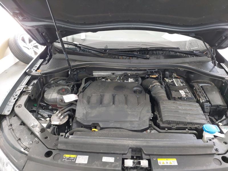 Volkswagen Tiguan Allspace 2.0 TDI R-Line 4Motion — zdjęcie 8
