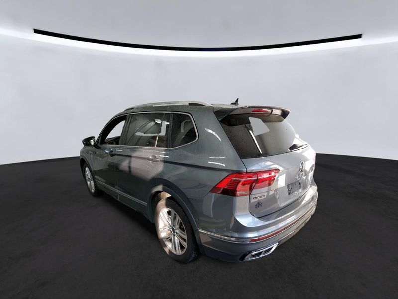 Volkswagen Tiguan Allspace 2.0 TDI R-Line 4Motion — zdjęcie 3