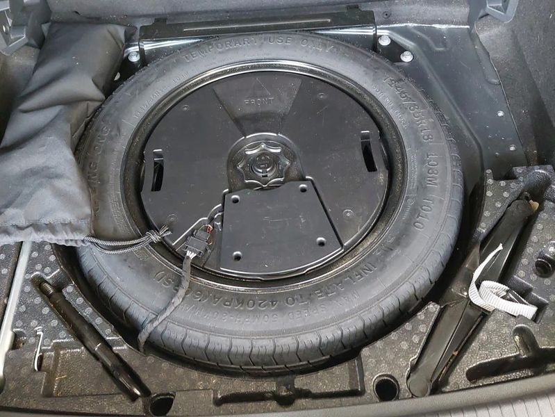 Volkswagen Tiguan Allspace 2.0 TDI R-Line 4Motion — zdjęcie 21