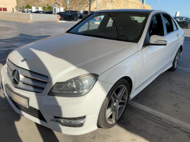 Mercedes-Benz C-Klasse C 200 CDI BlueEfficiency Avantgarde