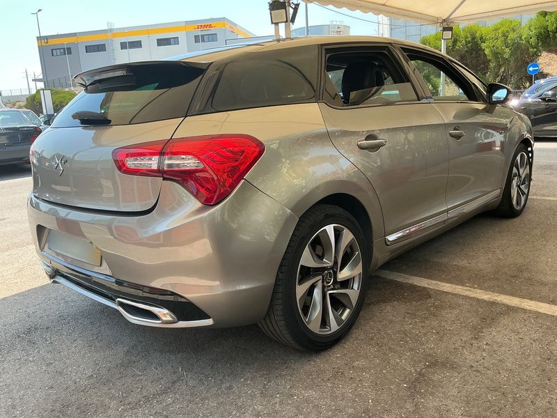 Citroen DS5 2.0 HDi Hybrid4 SportChic — zdjęcie 6