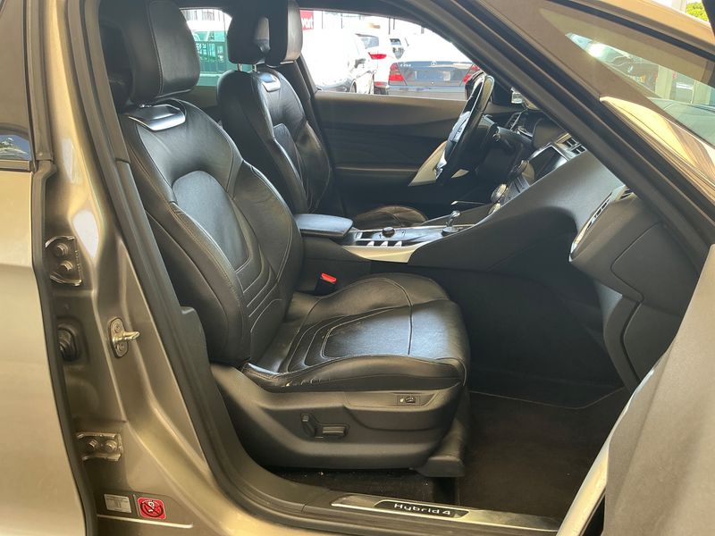 Citroen DS5 2.0 HDi Hybrid4 SportChic — zdjęcie 11