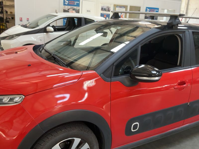 Citroen C3 1.2 PureTech Feel — zdjęcie 2