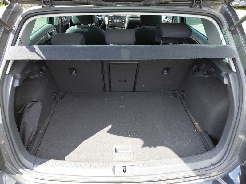 Volkswagen Golf VII 2.0 TDI Join — zdjęcie 9