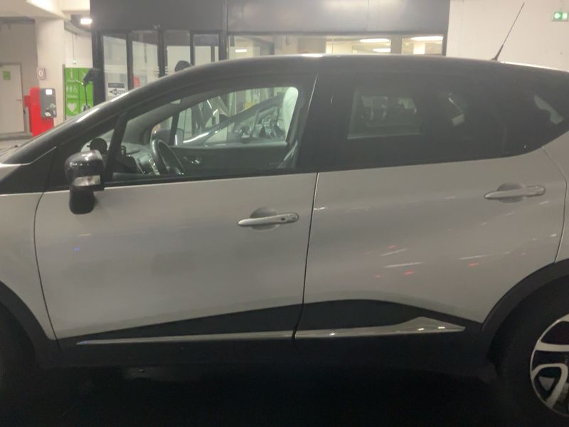 Renault Captur 0.9 Energy Intens 2015 – снимка 4