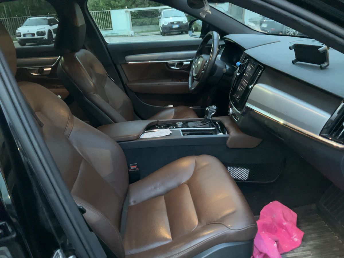 Volvo S90 2019 — photo 17