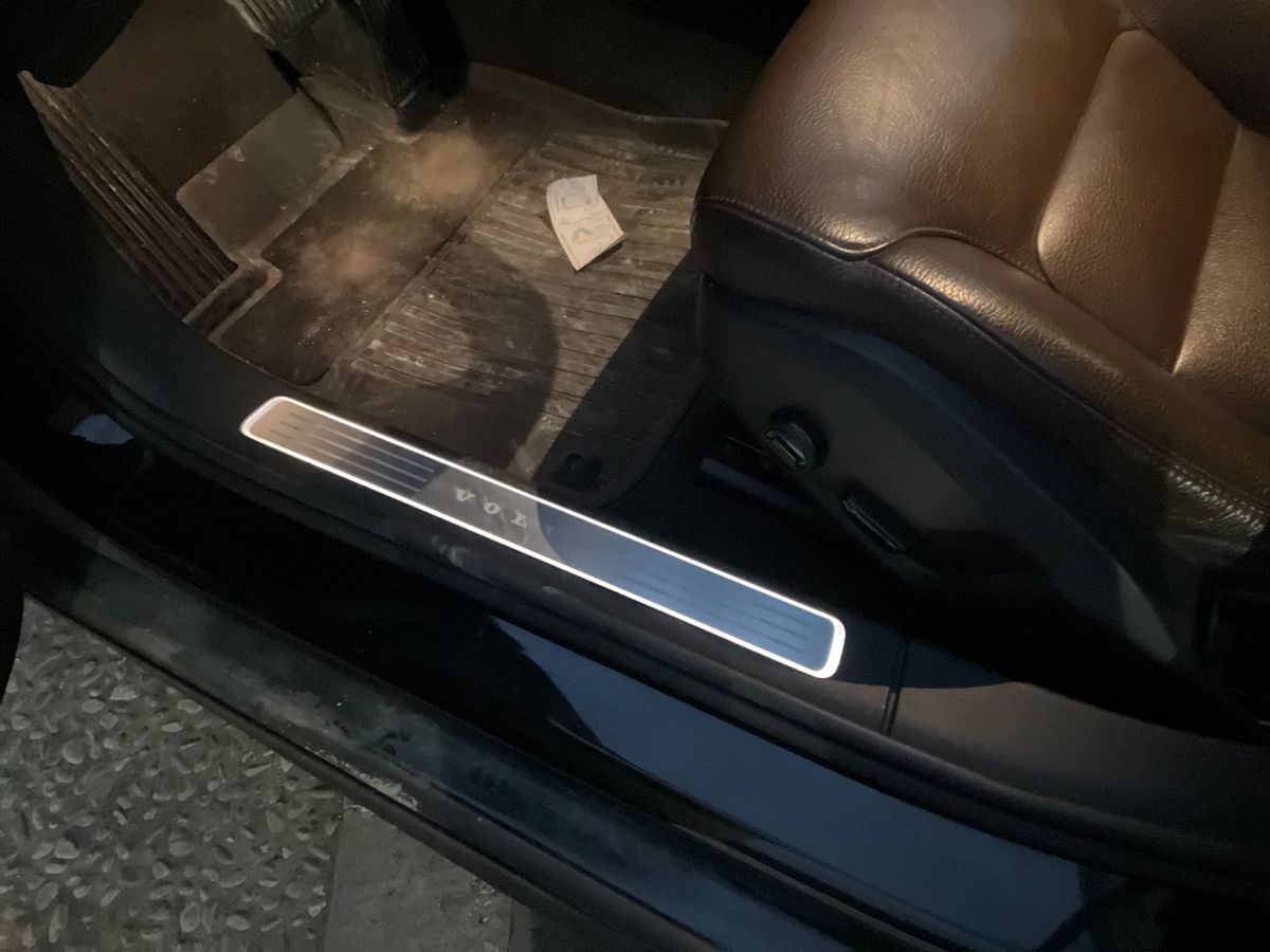 Volvo S90 2019 — photo 26