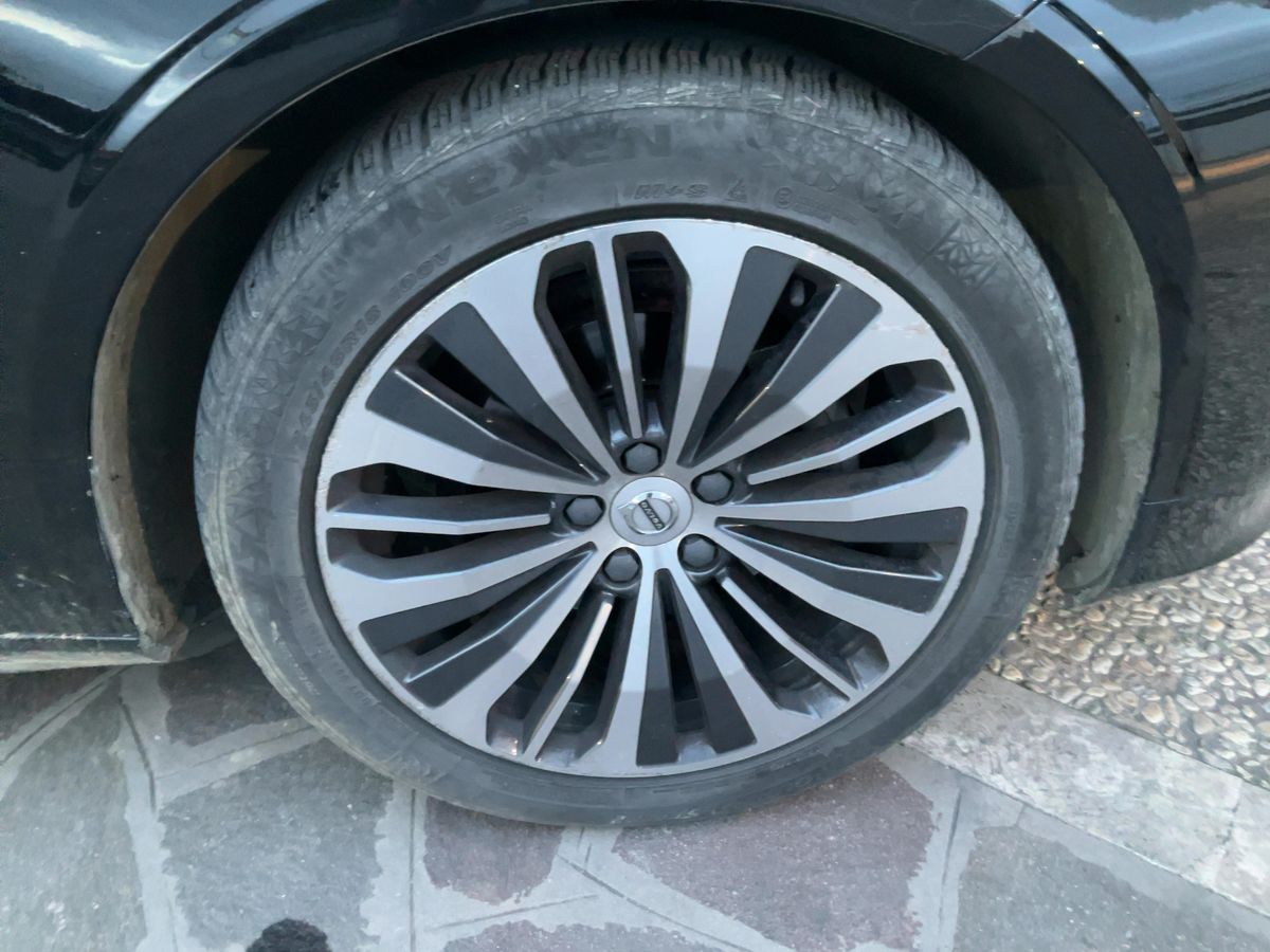 Volvo S90 2019 — photo 12