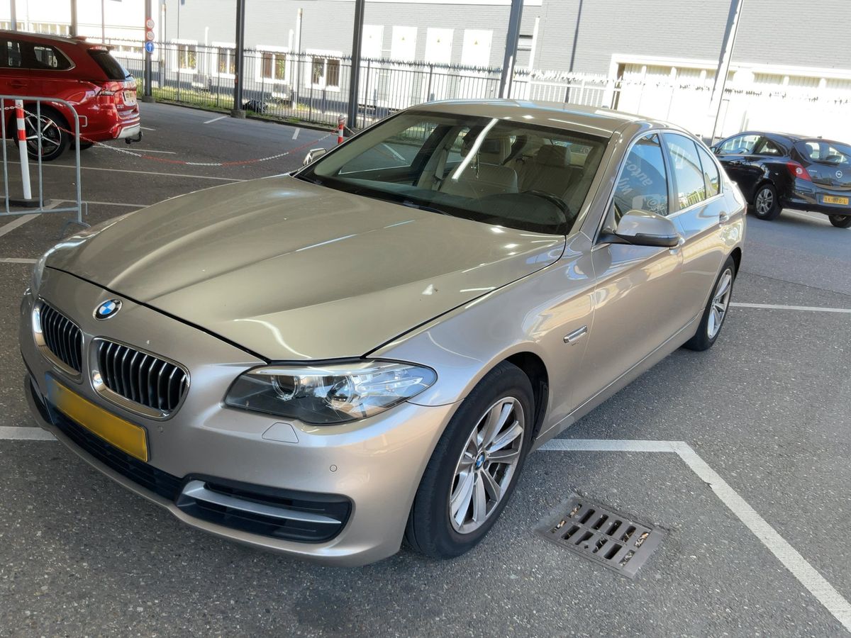 BMW 5er 2014 — photo 1
