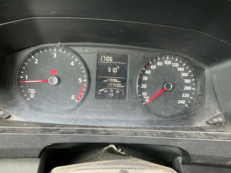 Volkswagen T6 Transporter 2.0 TDI Kasten — zdjęcie 13