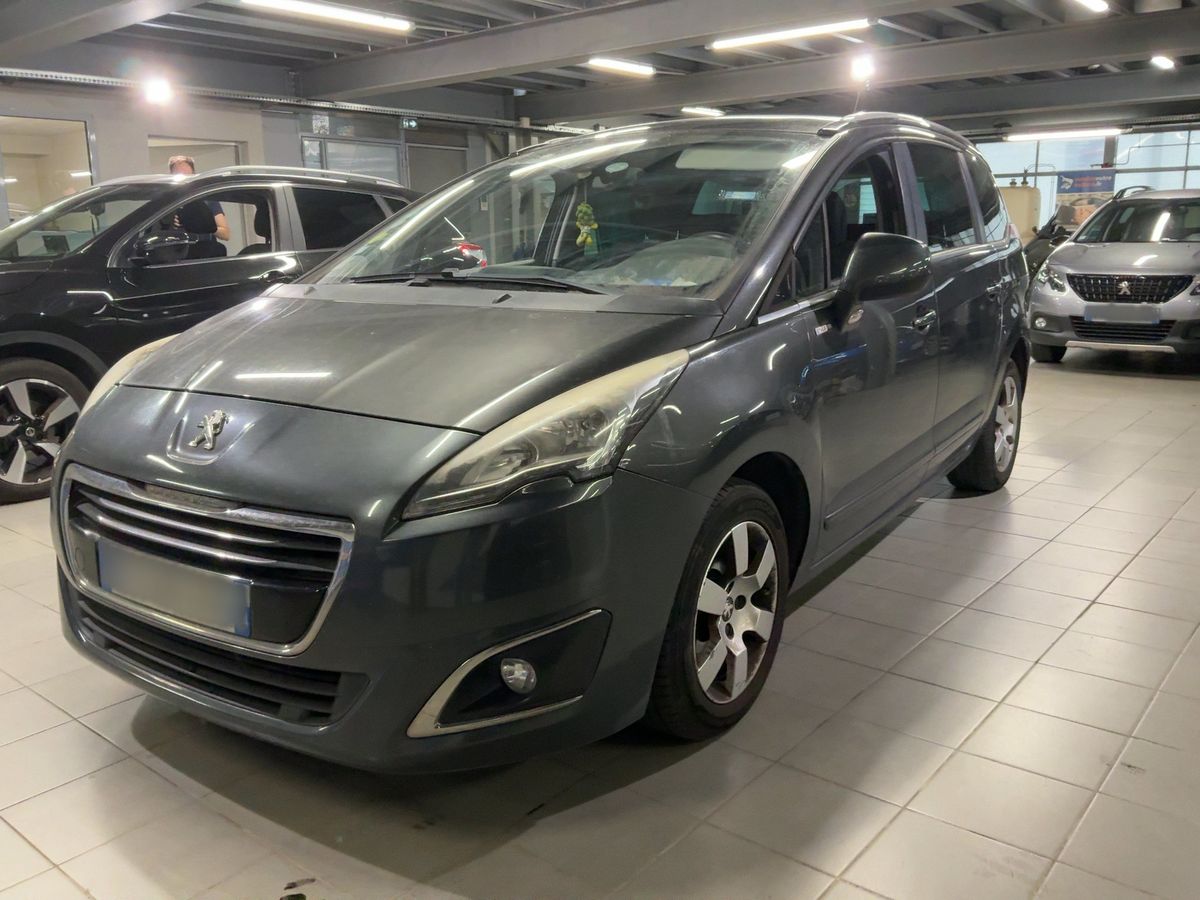 Peugeot 5008 2016