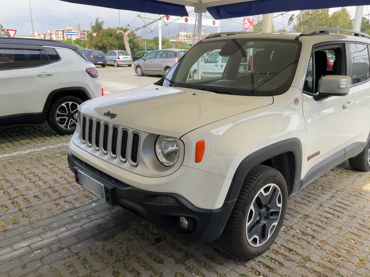 Jeep Renegade 2.0 M-Jet Trailhawk 4WD