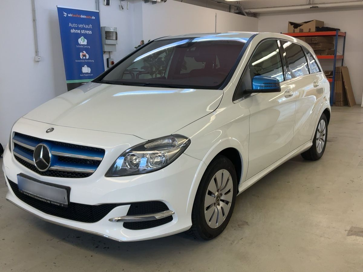 Mercedes-Benz B-Klasse 2016 — photo 1