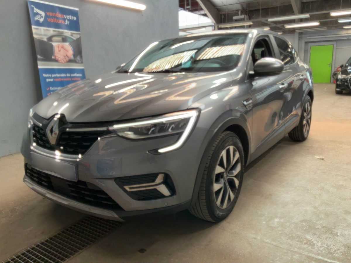 Renault Arkana 2023 — photo 1