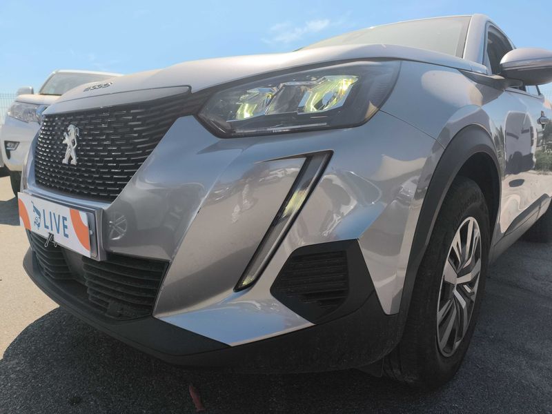 Peugeot 2008 1.2 PureTech Active — zdjęcie 2