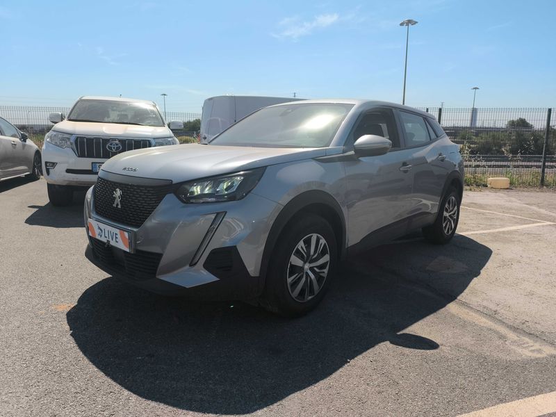 Peugeot 2008 1.2 PureTech Active — zdjęcie 1