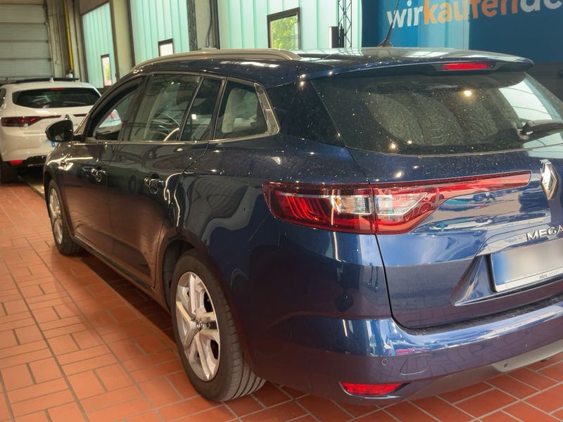 Renault Megane 1.5 BLUE dCi Business Edition 2019 – снимка 6