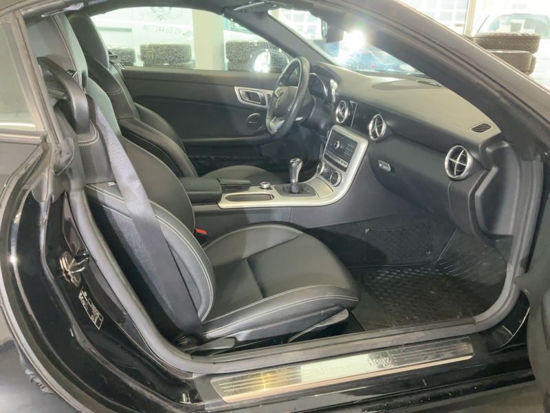 Mercedes-Benz SLC-Klasse SLC 180 — zdjęcie 14
