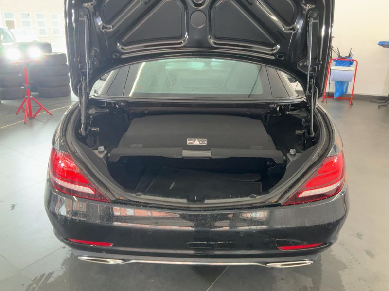 Mercedes-Benz SLC-Klasse SLC 180 — zdjęcie 10