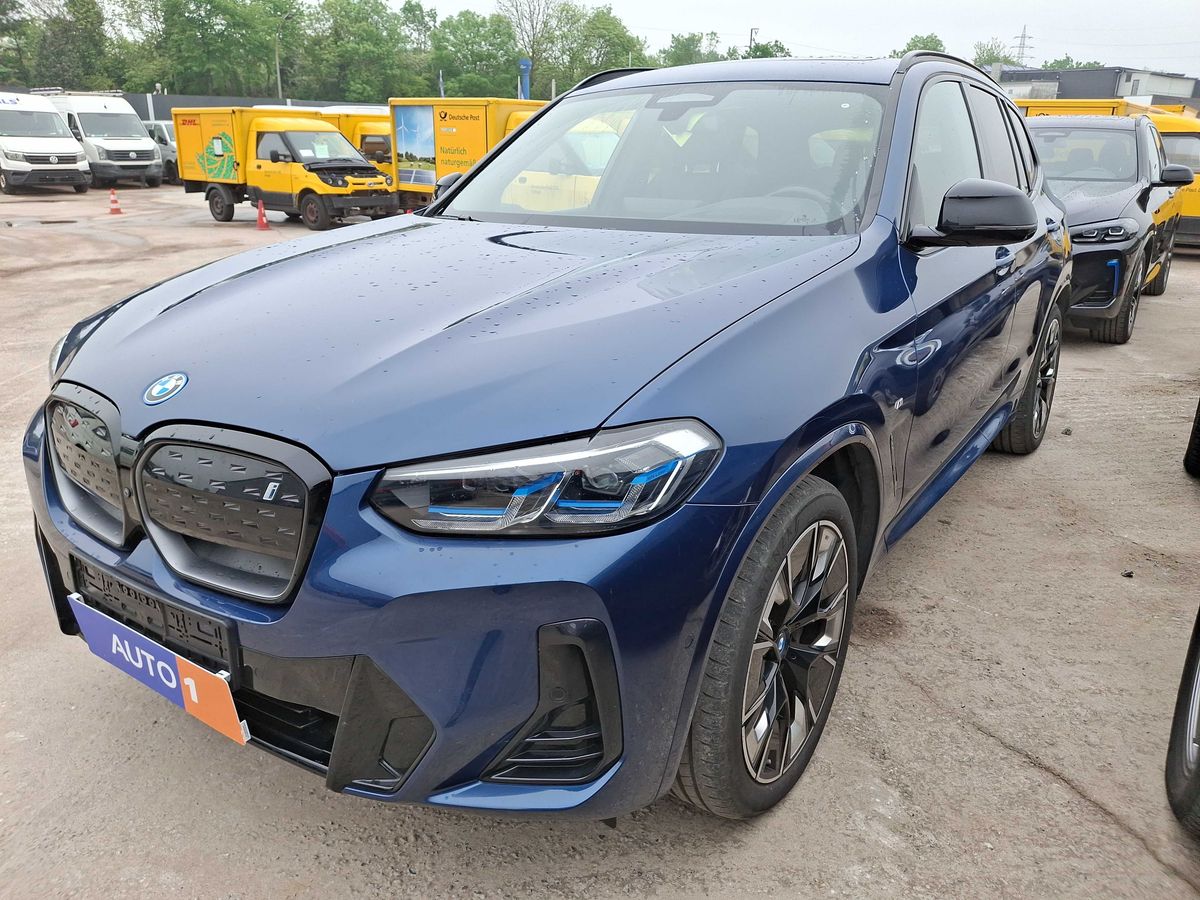 BMW iX3 2023
