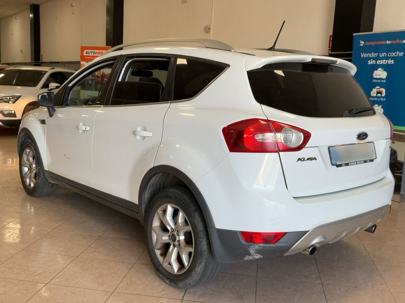 Ford Kuga 2.0 TDCi Trend — zdjęcie 3