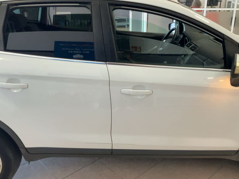 Ford Kuga 2.0 TDCi Trend — zdjęcie 7