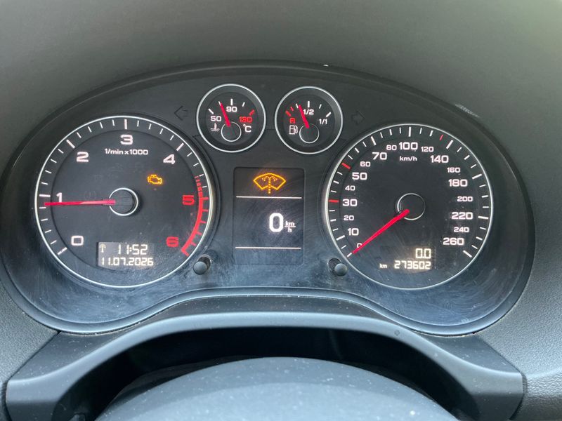 Audi A3 1.9 TDI Ambition — zdjęcie 4