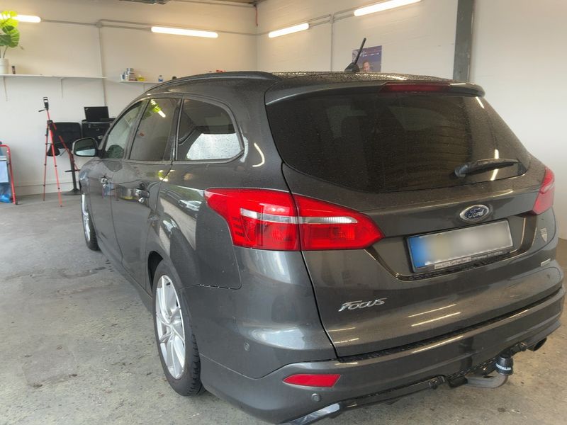 Ford Focus 1.5 EcoBoost ST-Line — zdjęcie 3