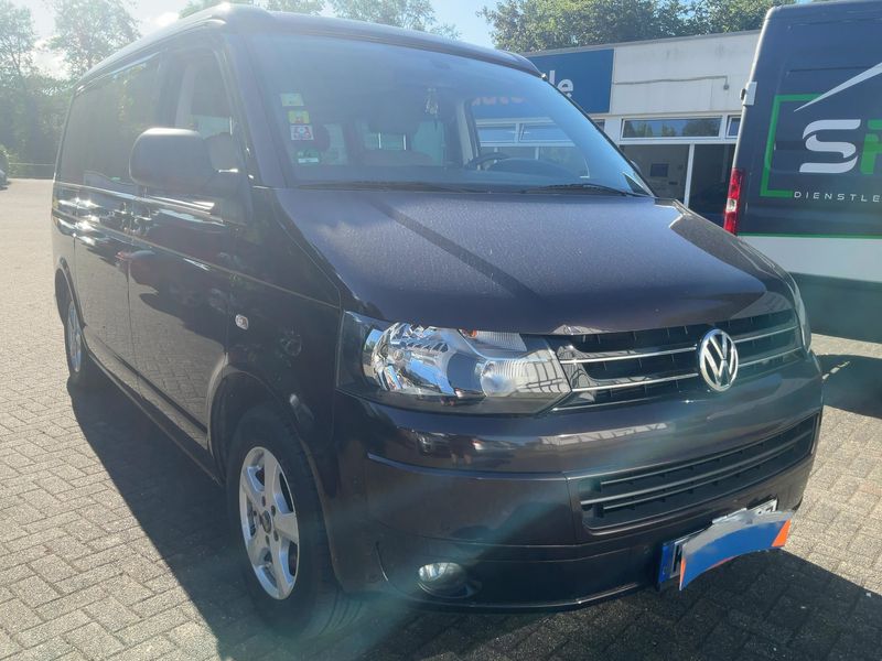 Volkswagen T5 California 2.0 TDI Beach Aufstelldach — zdjęcie 8