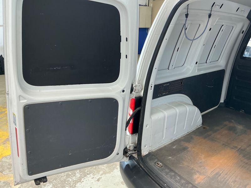 Volkswagen Caddy 1.6 TDI Kasten EcoProfi 2013 – снимка 54