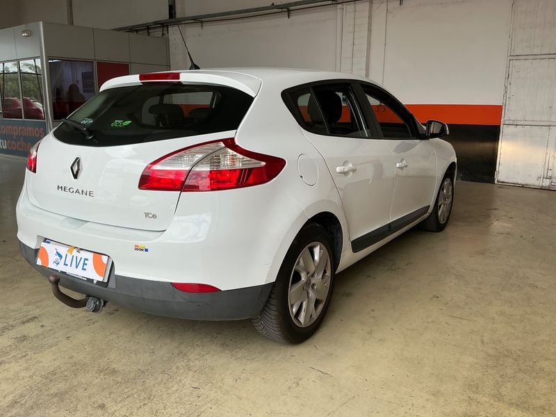 Renault Megane 1.2 Expression 2012 – снимка 2