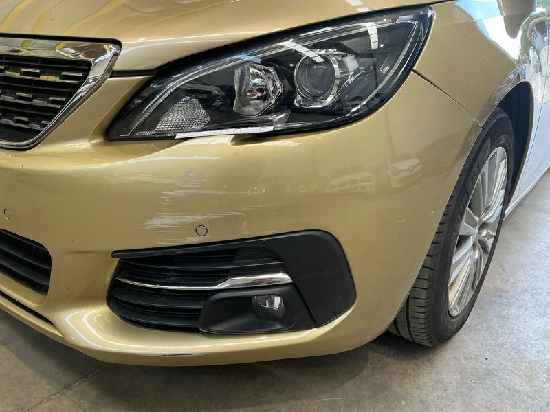 Peugeot 308 1.2 e-THP Allure 2017 – снимка 32