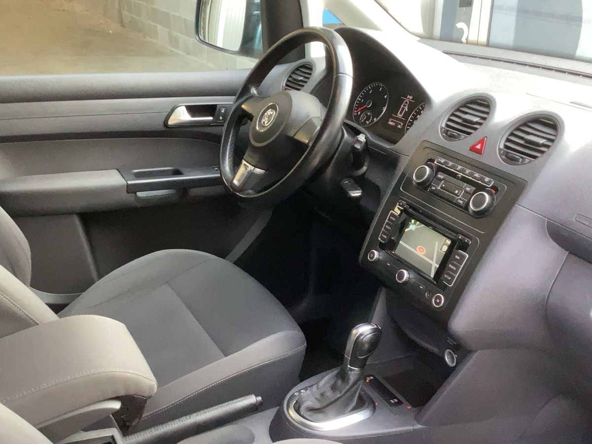 Volkswagen Caddy 2015 — photo 18