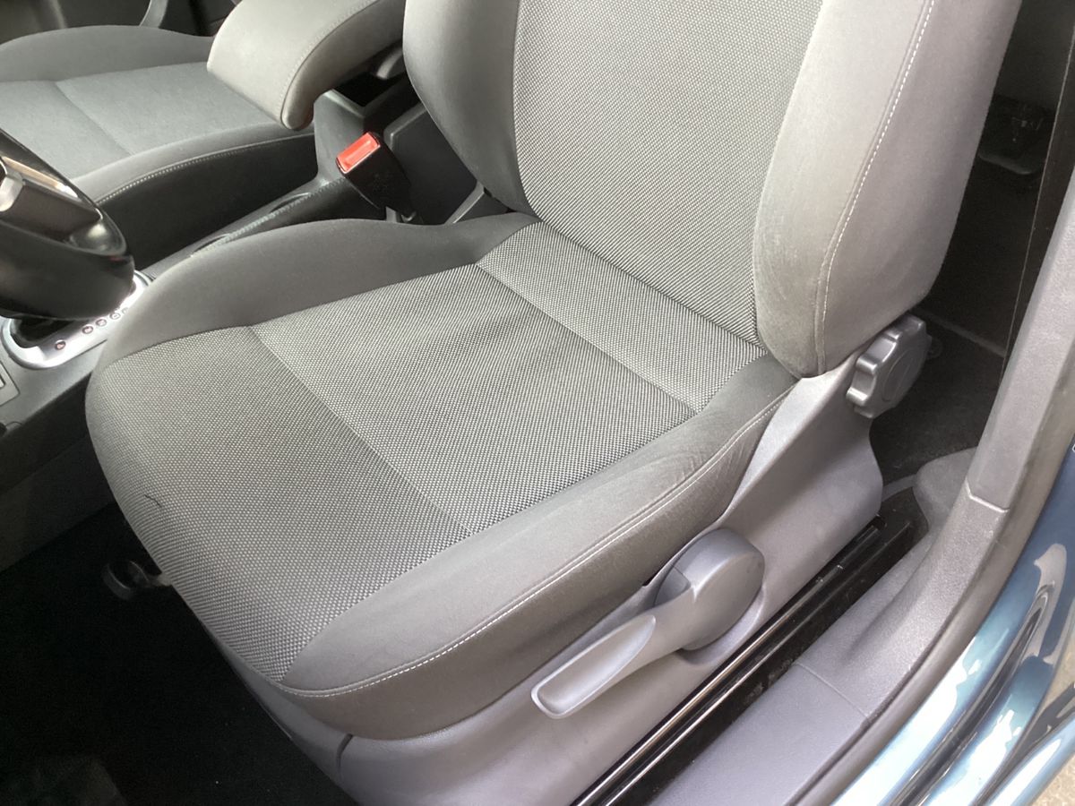 Volkswagen Caddy 2015 — photo 44