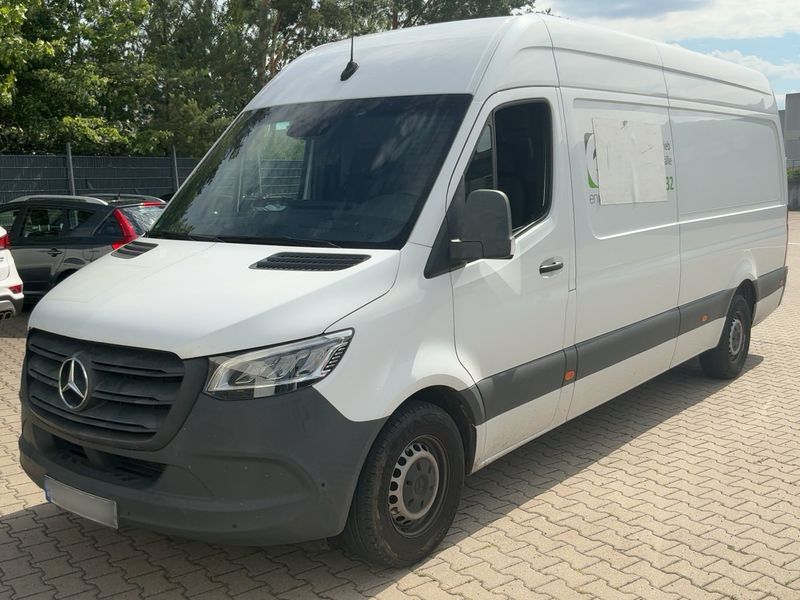 Mercedes-Benz Sprinter 319 CDI RWD L3