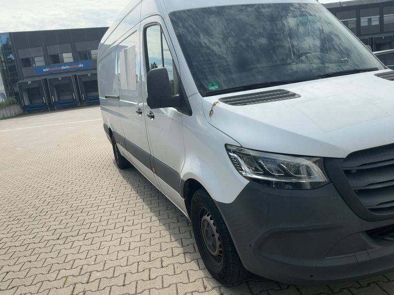 Mercedes-Benz Sprinter 319 CDI RWD L3 — zdjęcie 8