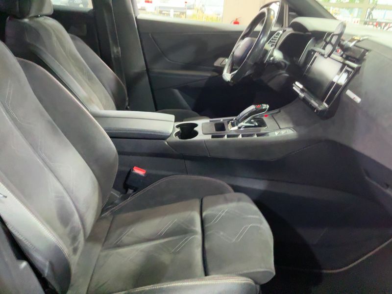 DS Automobiles DS7 Crossback 1.6 PureTech Performance Line — zdjęcie 11
