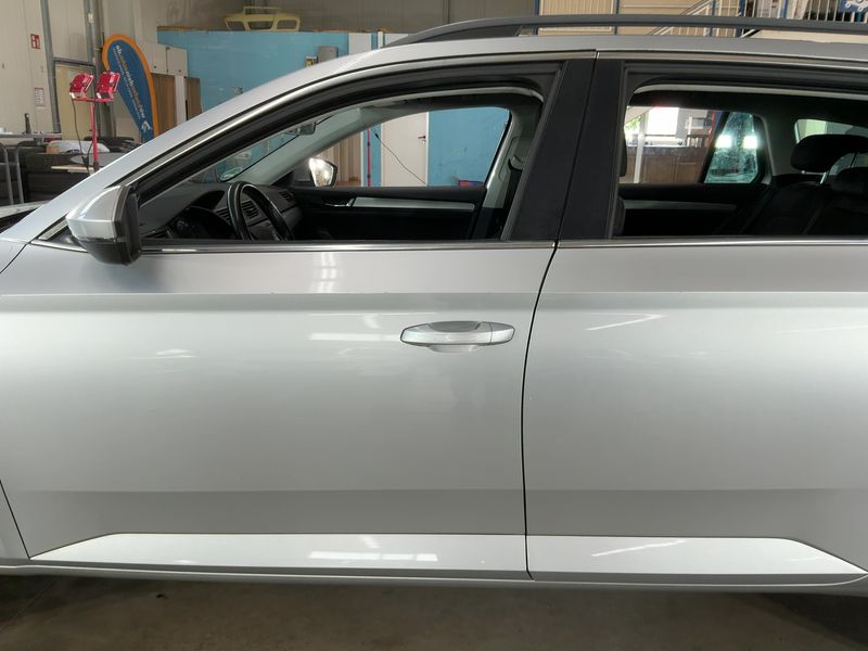 Skoda Superb 2.0 TDI Ambition 2016 – снимка 4