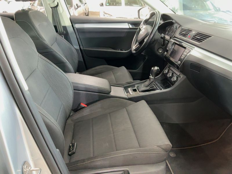 Skoda Superb 2.0 TDI Ambition 2016 – снимка 16