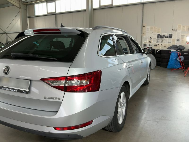 Skoda Superb 2.0 TDI Ambition 2016 – снимка 8
