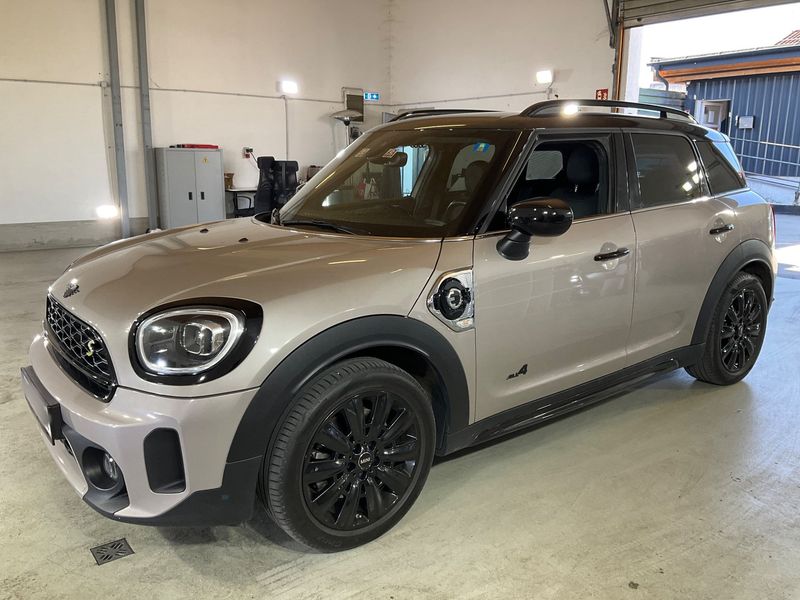 MINI Countryman Cooper S E Hybrid ALL4 — zdjęcie 2