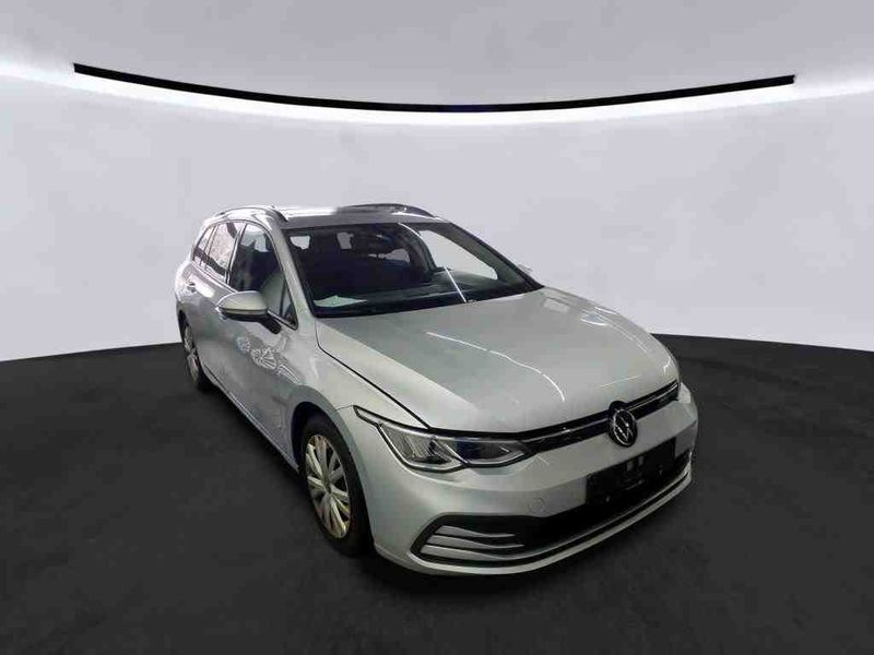 Volkswagen Golf VIII 2.0 TDI Life — zdjęcie 15