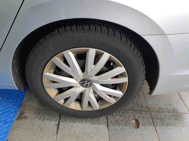 Volkswagen Golf VIII 2.0 TDI Life — zdjęcie 23