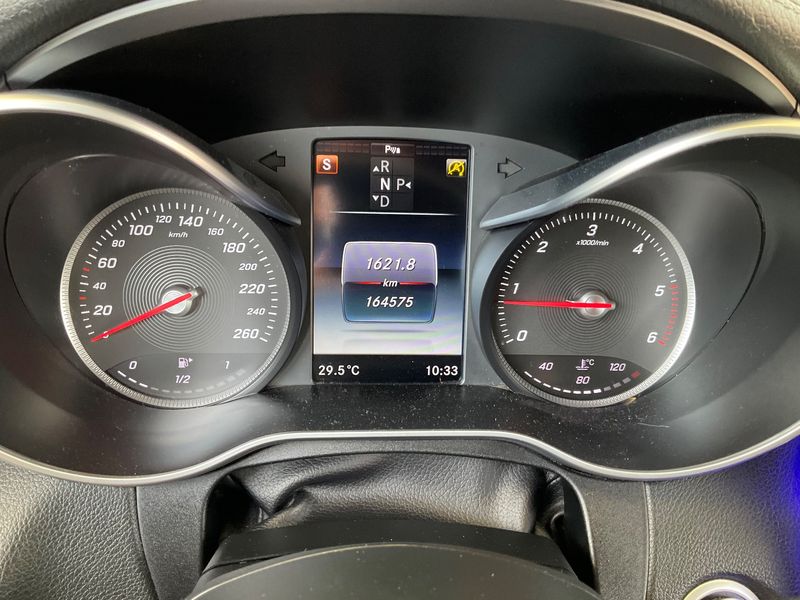 Mercedes-Benz C-Klasse C 220 d AMG Line — zdjęcie 13