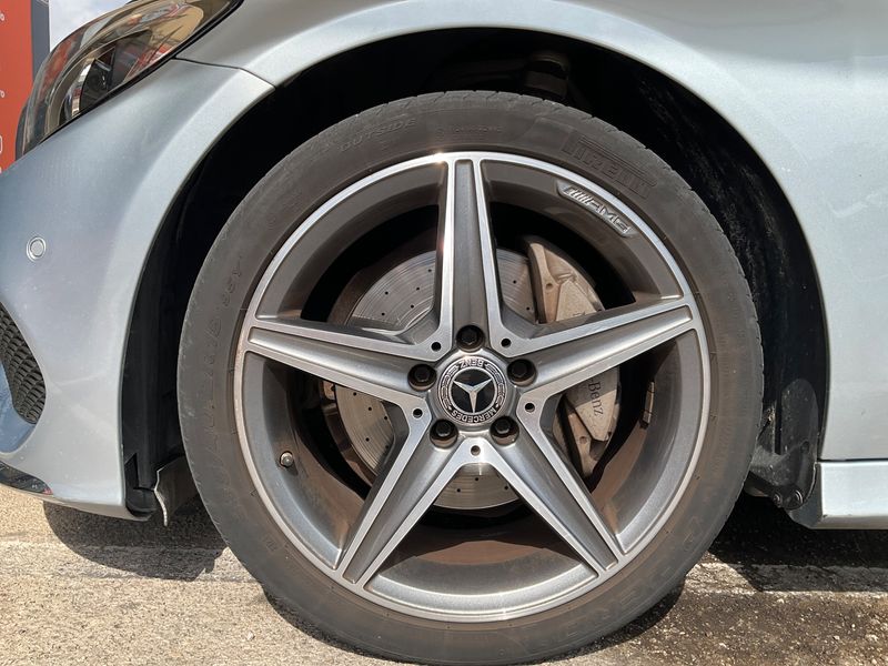 Mercedes-Benz C-Klasse C 220 d AMG Line 2016 – снимка 3