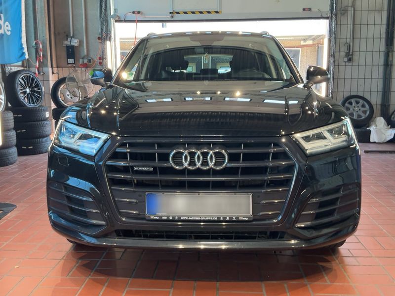 Audi Q5 40 TDI quattro Sport — zdjęcie 9
