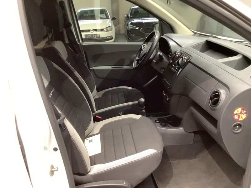 Dacia Dokker 1.5 Blue dCi Stepway Plus — zdjęcie 11